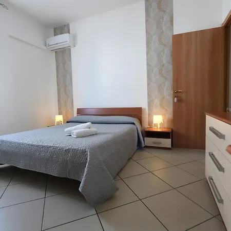 Garden Bed & Breakfast Terrasini